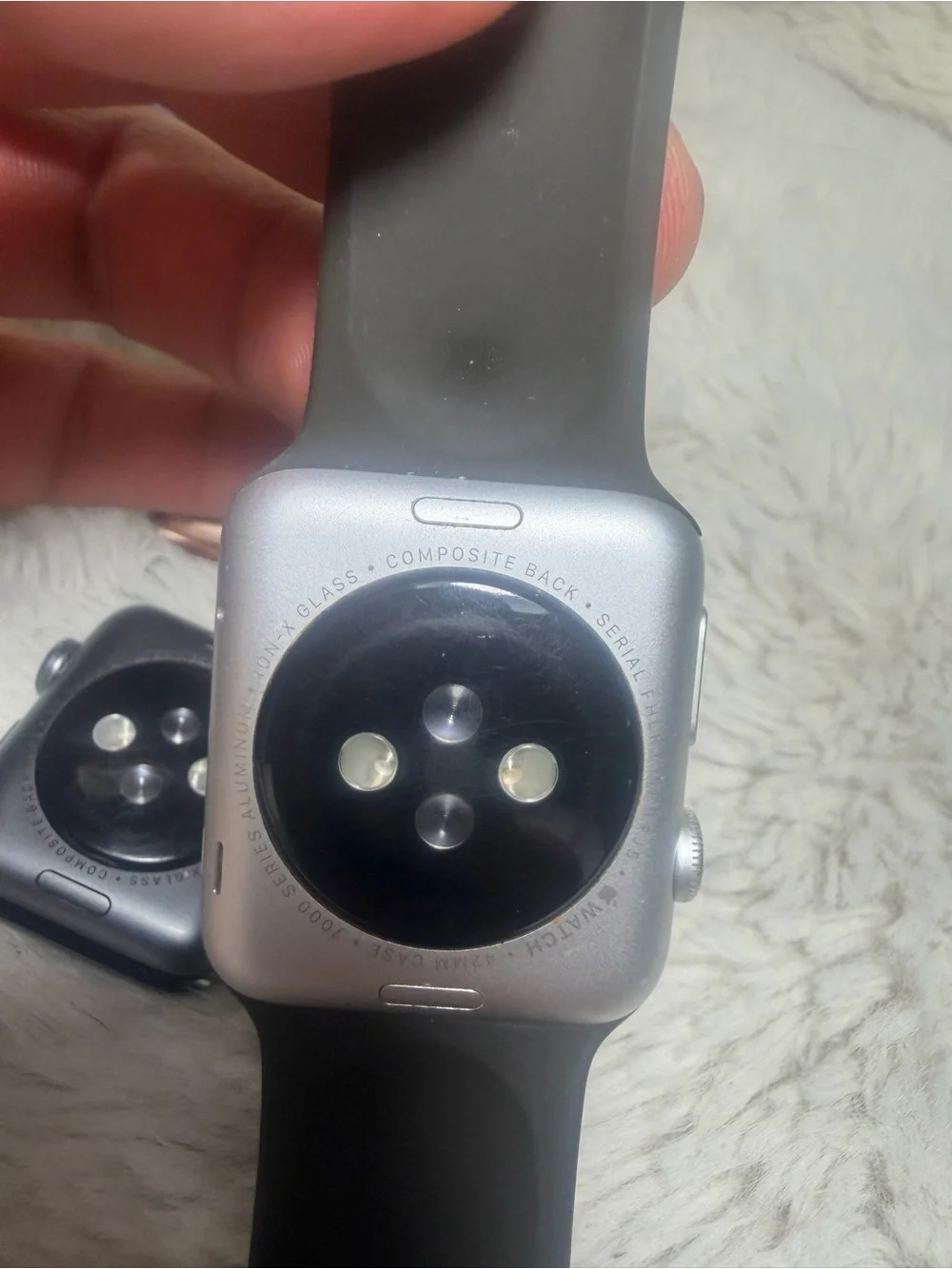 Lot 6 apple devices for parts or repairs please read